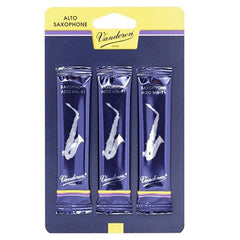 Vandoren Alto Sax Traditional Reeds Strength 2.5, 3 Pack