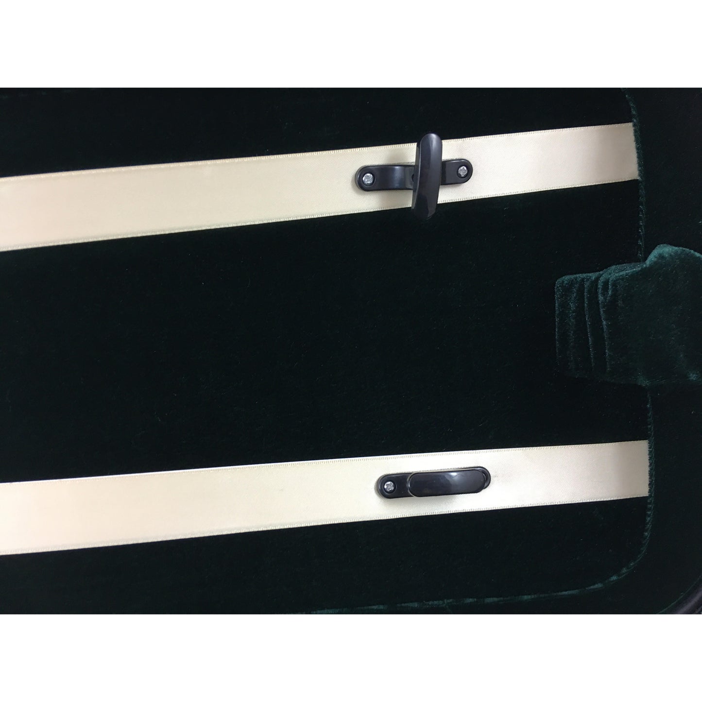 D'Luca Wooden Shaped 4/4 Violin Case Black Exterior
