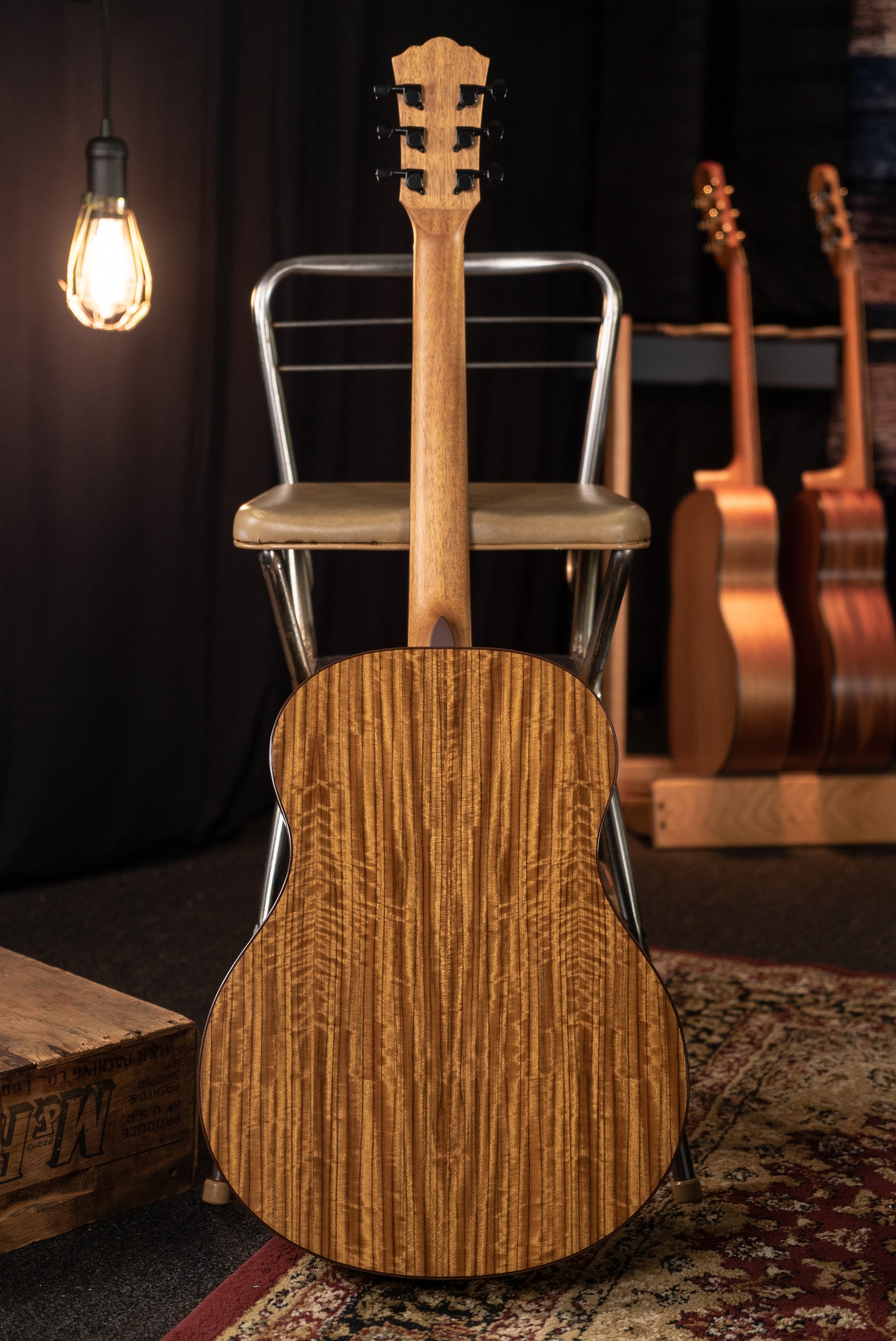 Washburn Novo S9 Bella Tono Studio Acoustic Guitar. Charcoal Burst