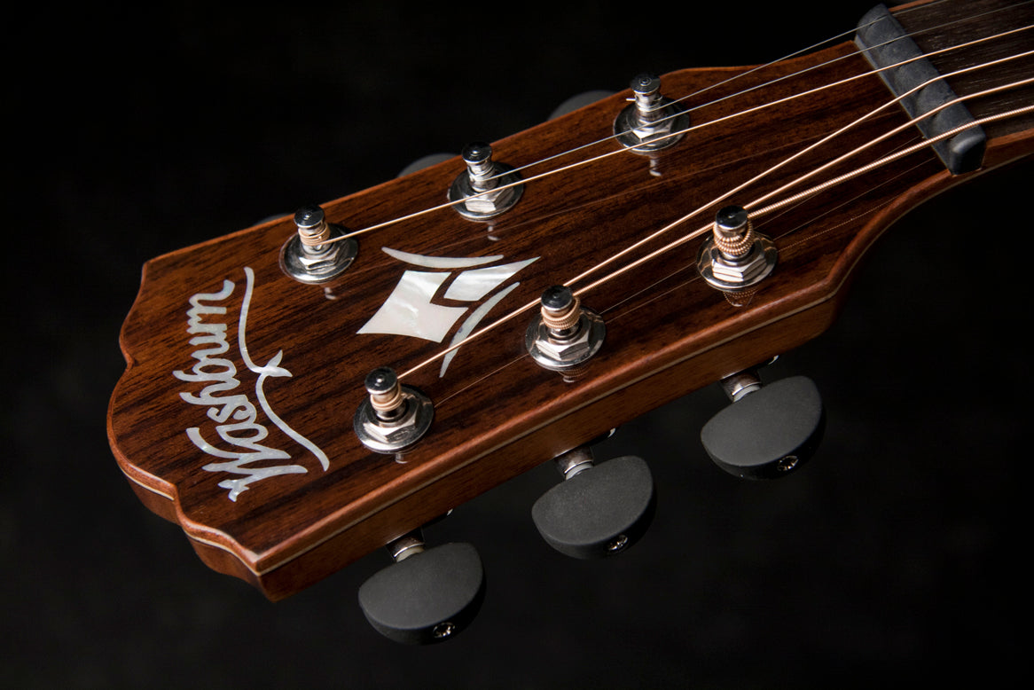 Washburn G25SCE Comfort Deluxe Auditorium Acoustic Electic Guitar Natural