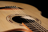 Washburn G25SCE Comfort Deluxe Auditorium Acoustic Electic Guitar Natural