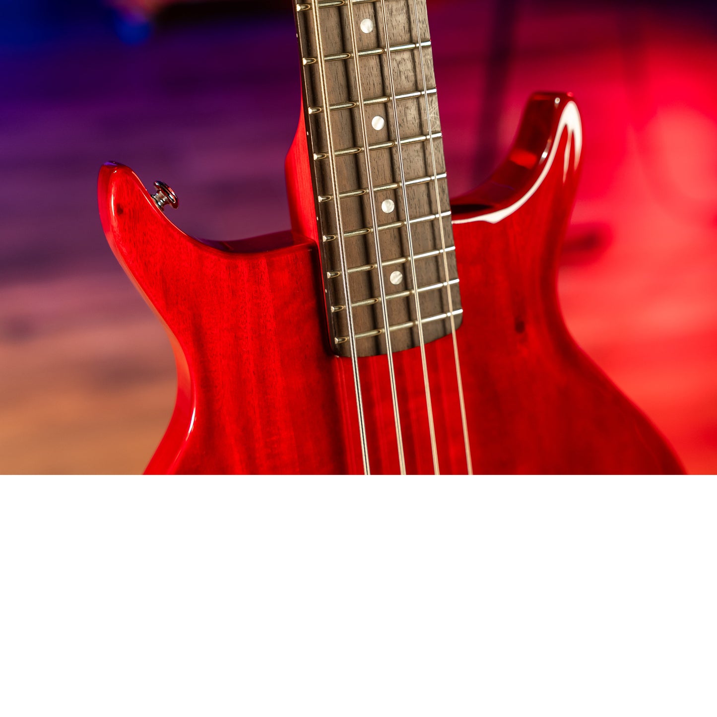 Washburn SB4R Wing Series Scavenger Electric Bass w/Gigbag. Trans Red