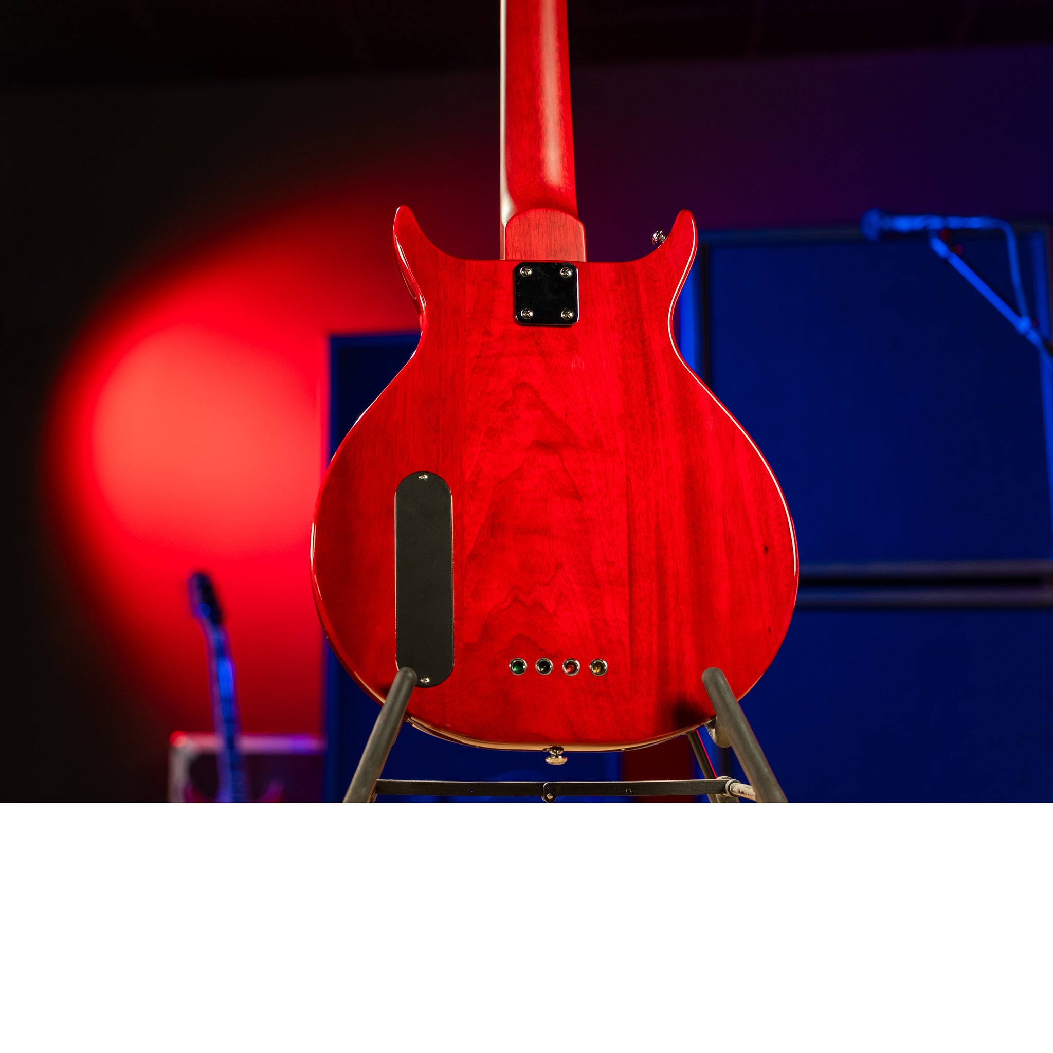 Washburn SB4R Wing Series Scavenger Electric Bass w/Gigbag. Trans Red