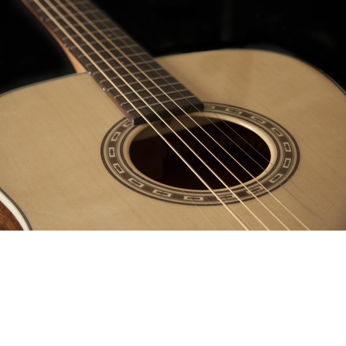 Washburn D7S Harvest Dreadnought Acoustic Guitar. Natural Gloss