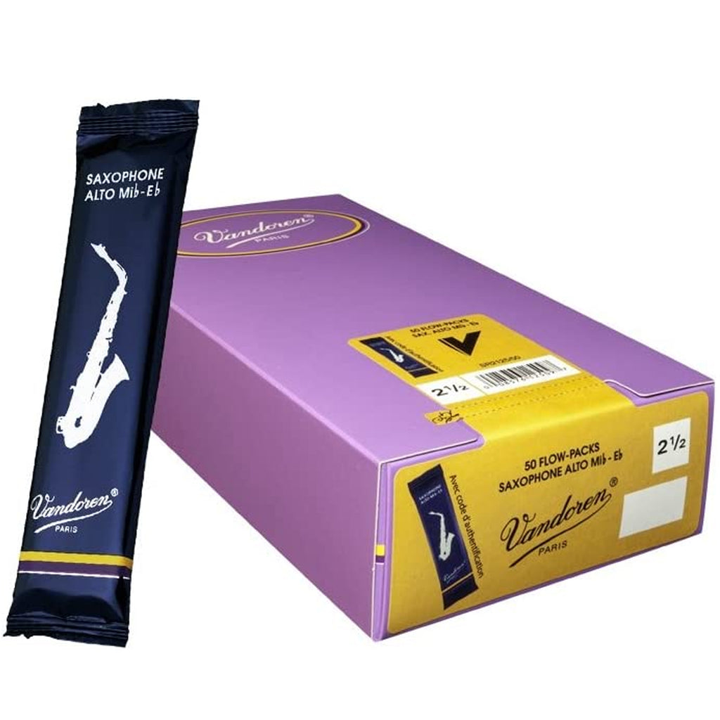 Vandoren Alto Sax Traditional Reeds Strength 2.5 Box of 50